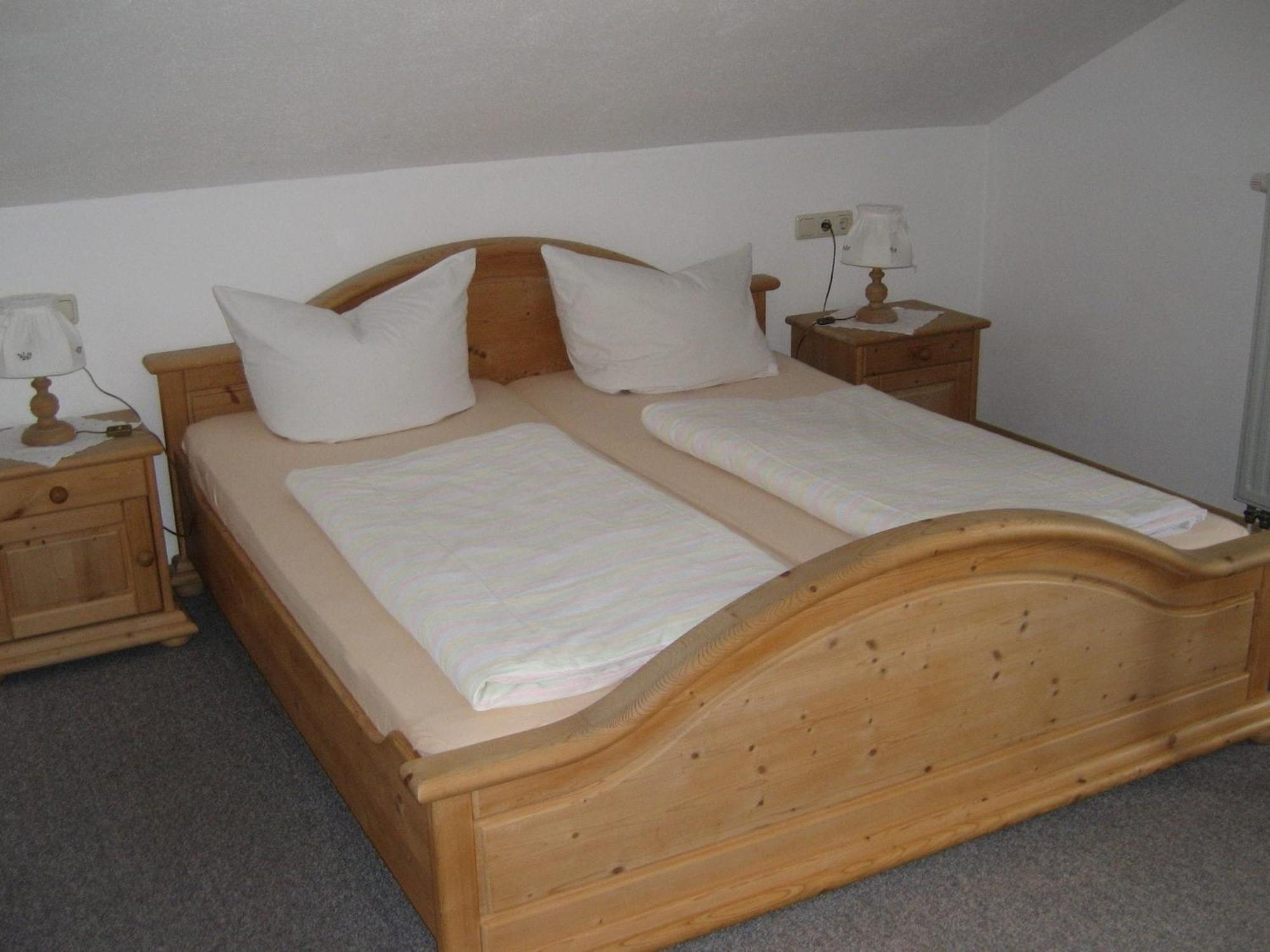 Apartment In The Allg U With View Of The Bavarian Alps Bernbeuren ภายนอก รูปภาพ